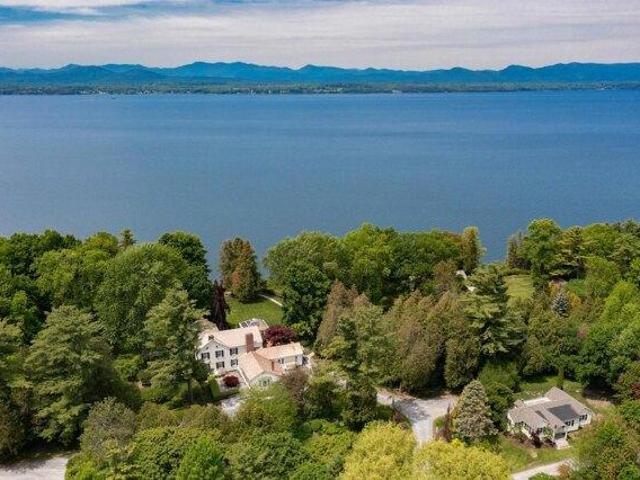House for sale in North Ferrisburg, Vermont
