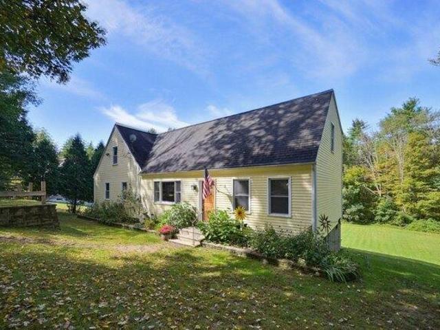 House for sale in Charlton, Worcester County