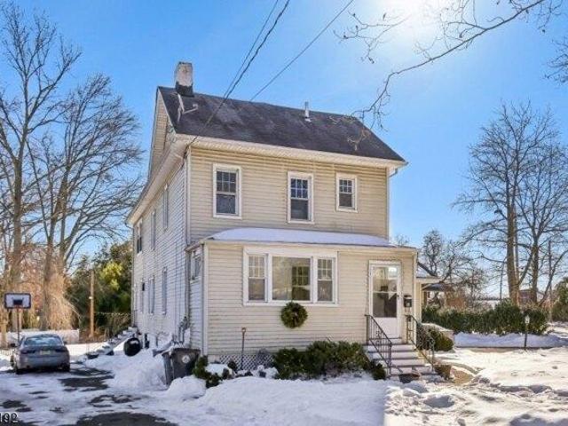 House for sale in Chatham, New Jersey