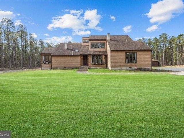 House for sale in Vincentown, New Jersey