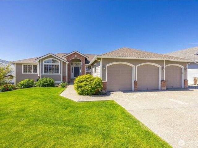 House for sale in Chelan