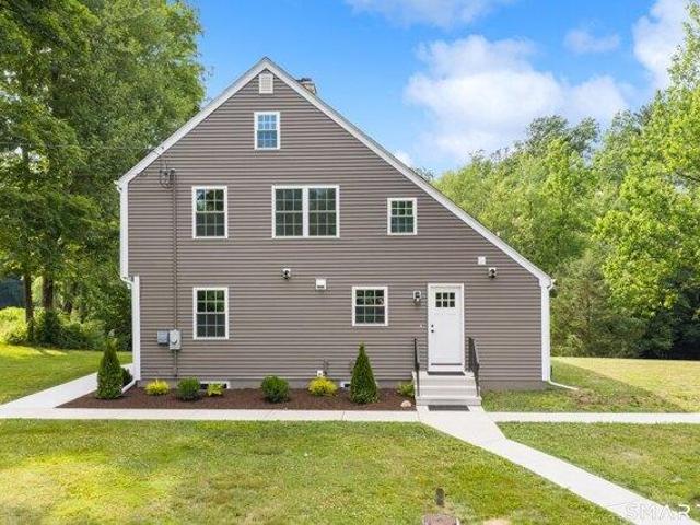House for sale in Cheshire, Connecticut
