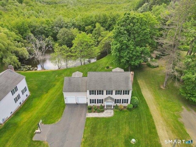 House for sale in Cheshire, Connecticut