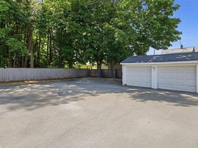 House for sale in Hampden, Massachusetts