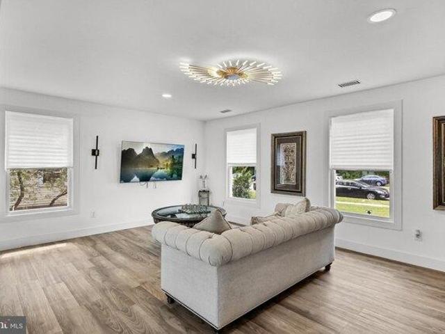 House for sale in Turnersville, New Jersey
