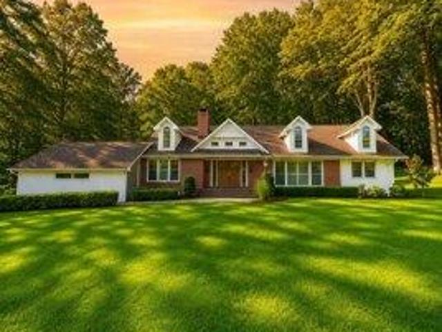 House for sale in Monmouth, New Jersey