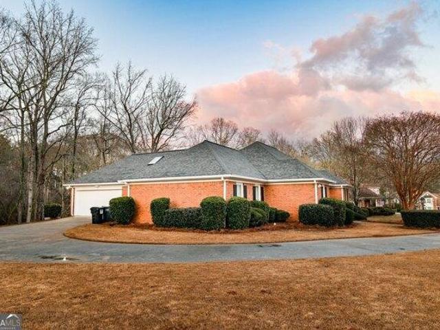 House for sale in Conyers, Georgia