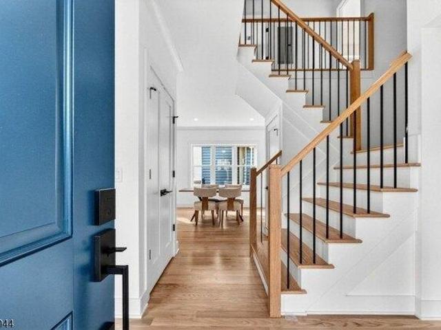 House for sale in Cranford, New Jersey