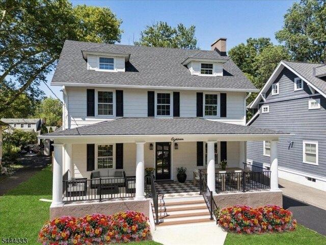 House for sale in Cranford, New Jersey