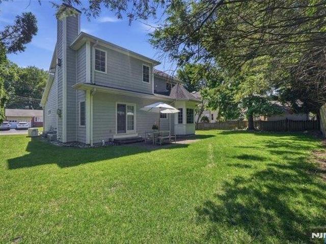 House for sale in Cresskill, Bergen County