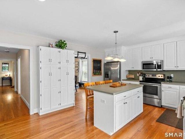 House for sale in Cromwell, Connecticut