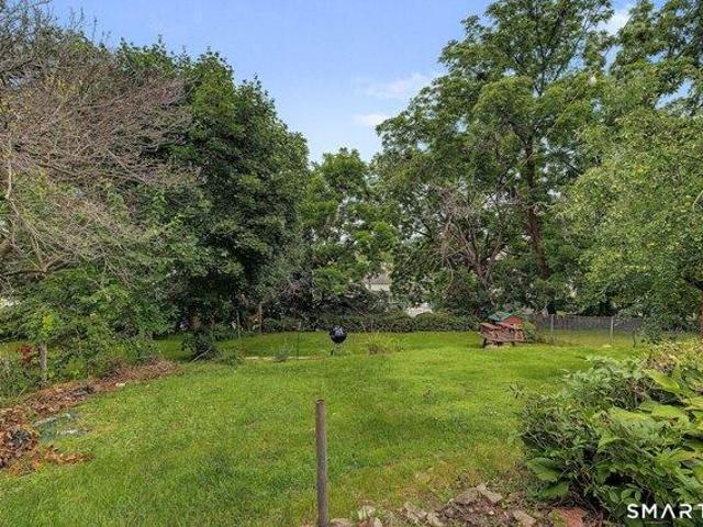 House for sale in Danbury, Connecticut