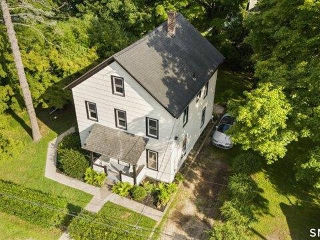 House for sale in Danbury, Western Connecticut Planning Region