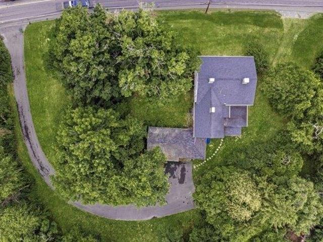 House for sale in Deerfield, Massachusetts