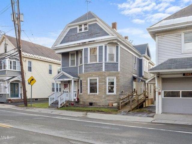 House for sale in New York