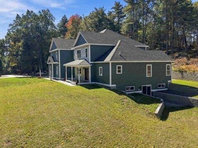 House for sale in Derry, Rockingham County