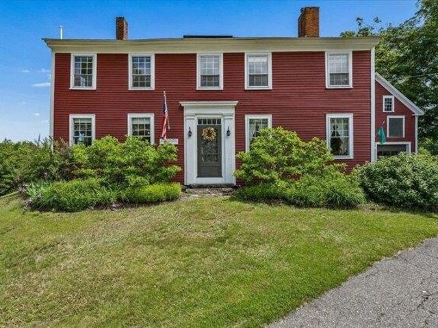 House for sale in New Hampshire