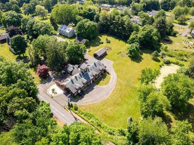 House for sale in Durham, Connecticut