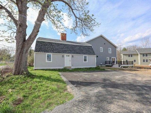 House for sale in New Hampshire
