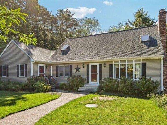 House for sale in East Bridgewater, Massachusetts