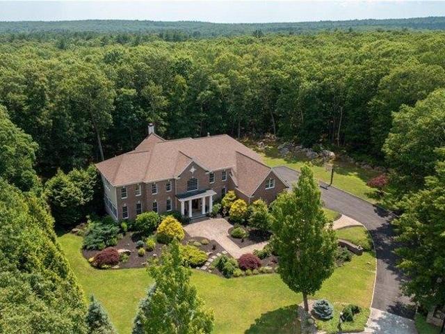 House for sale in East Greenwich, Rhode Island