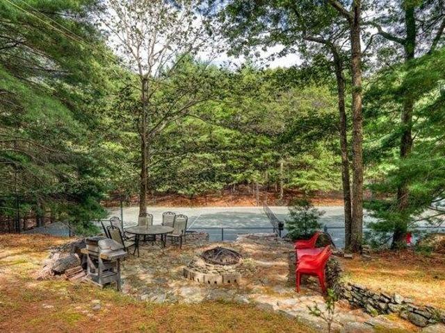 House for sale in Wainscott, New York