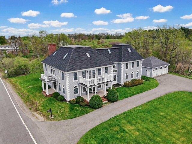 House for sale in New Hampshire