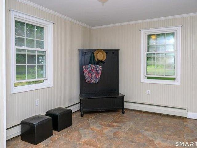 House for sale in East Lyme, Connecticut