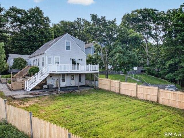 House for sale in East Lyme, Connecticut