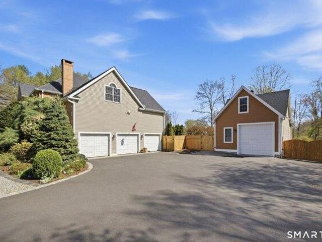 House for sale in Easton, Connecticut