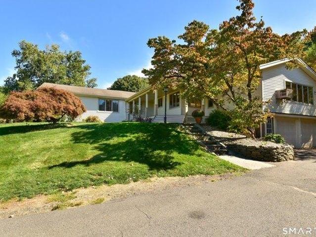 House for sale in Ellington, Capitol Planning Region