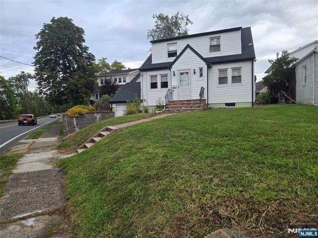 House for sale in Elmwood Park, Bergen County