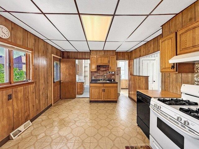 House for sale in Everett, Massachusetts