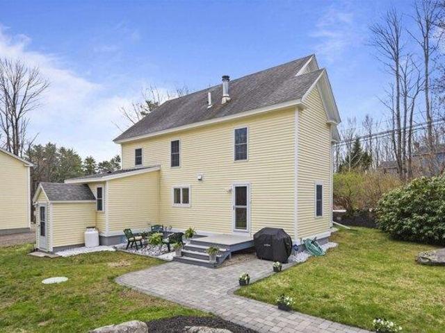 House for sale in New Hampshire