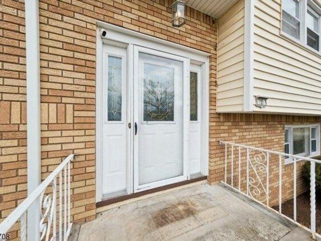 House for sale in Fairfield, New Jersey