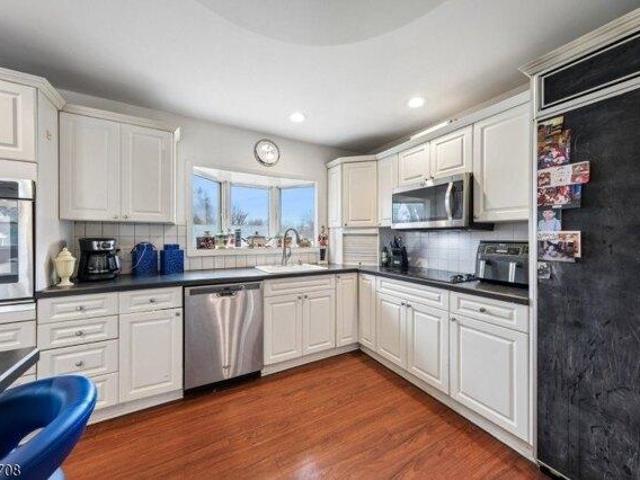 House for sale in Fairfield, New Jersey