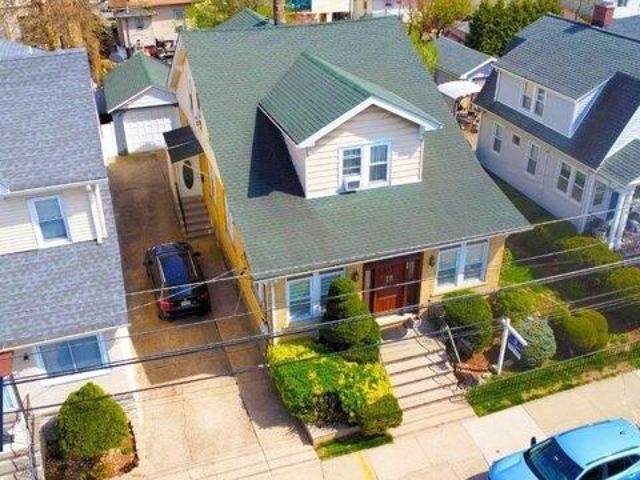 House for sale in Fairview, New Jersey