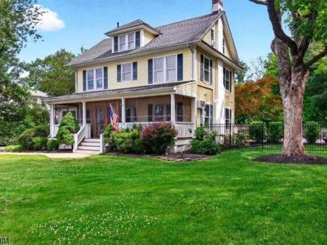 House for sale in Fanwood, New Jersey