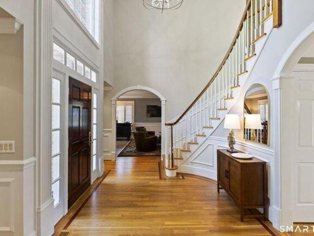 House for sale in Farmington, Connecticut