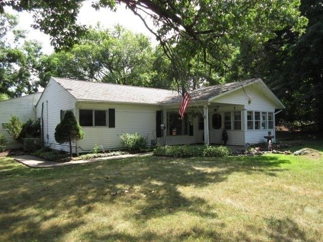 House for sale in Fenton, Michigan