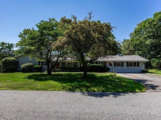 House for sale in Pinefield, Framingham