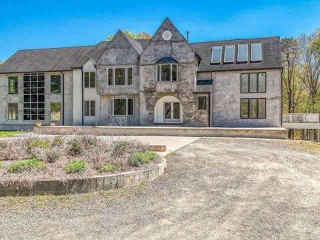 House for sale in Smithburg, Freehold Township