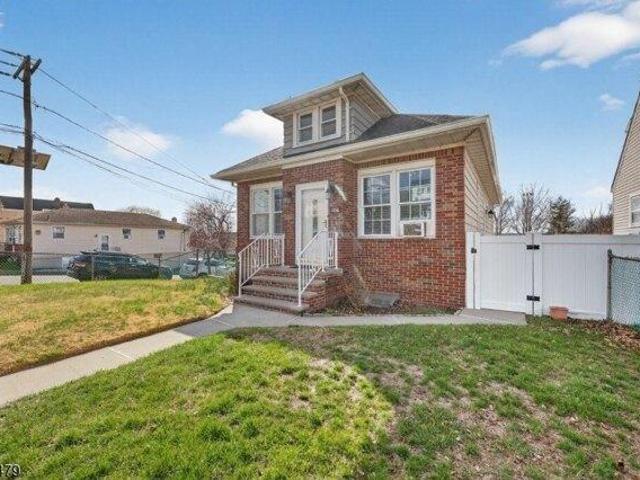 House for sale in Garfield, New Jersey