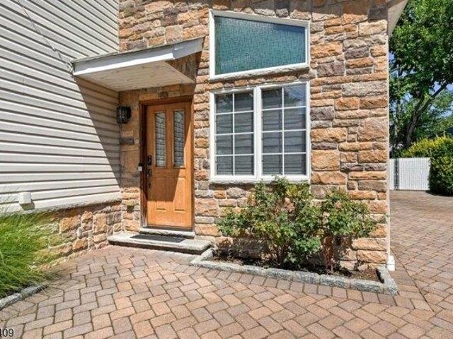 House for sale in Garfield, New Jersey