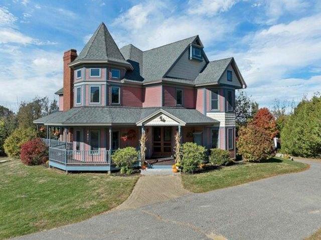 House for sale in New Hampshire
