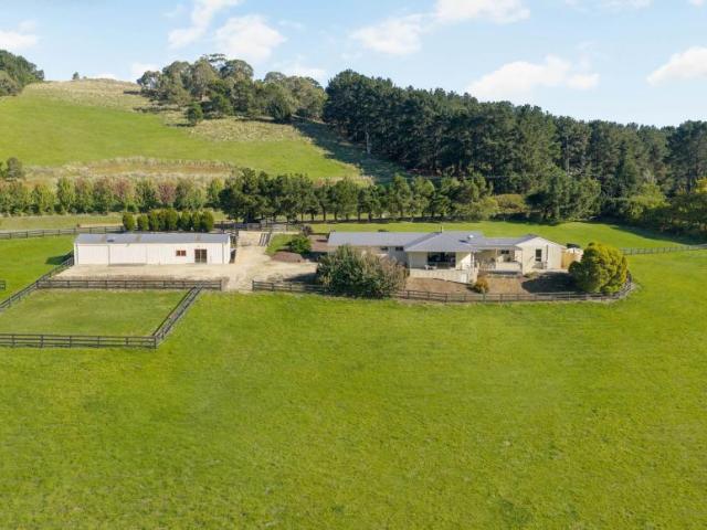 House for sale in Gisborne, Victoria