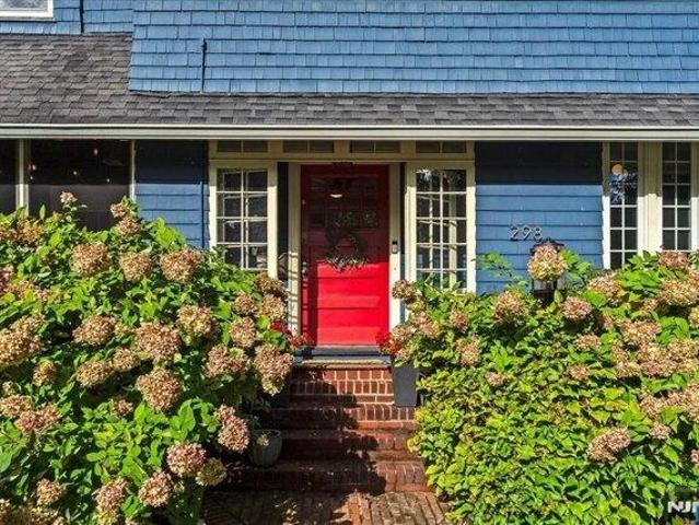 House for sale in Glen Ridge, Essex County