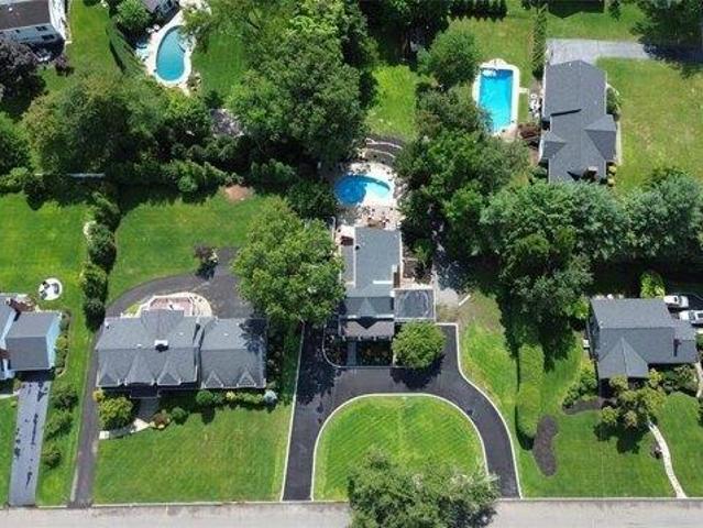 House for sale in Glen Rock, New Jersey