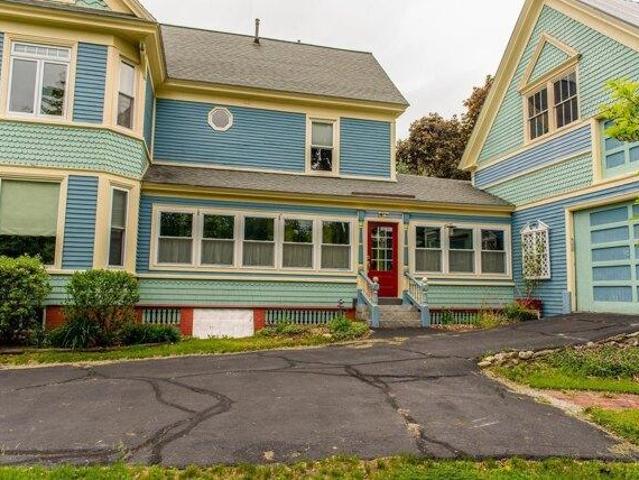 House for sale in New Hampshire