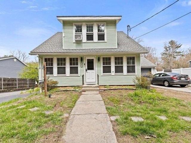 House for sale in Grafton, Massachusetts
